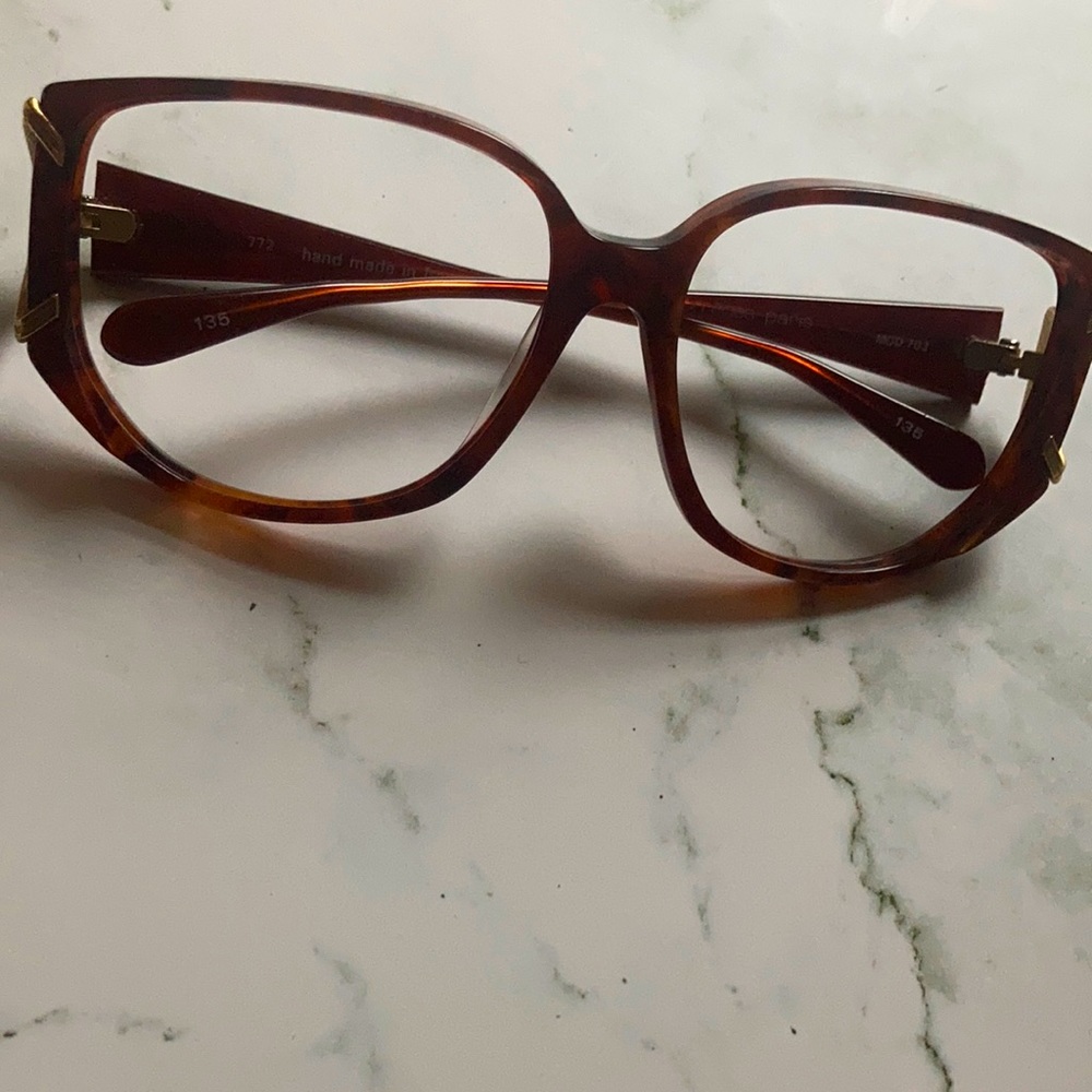 Vintage Frames - image 1